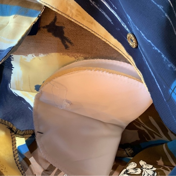 Vintage  HER patterned woman’s blouse size Medium - Picture 10 of 13